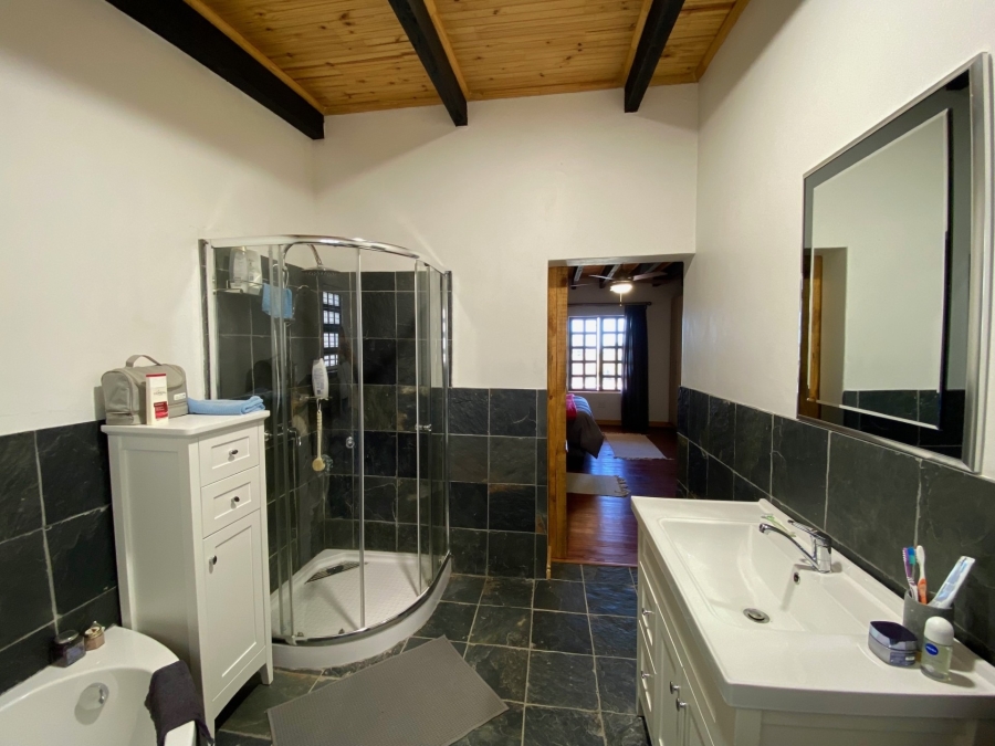 5 Bedroom Property for Sale in Hopefield Western Cape